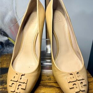 Tory Burch Beige Leather Heels